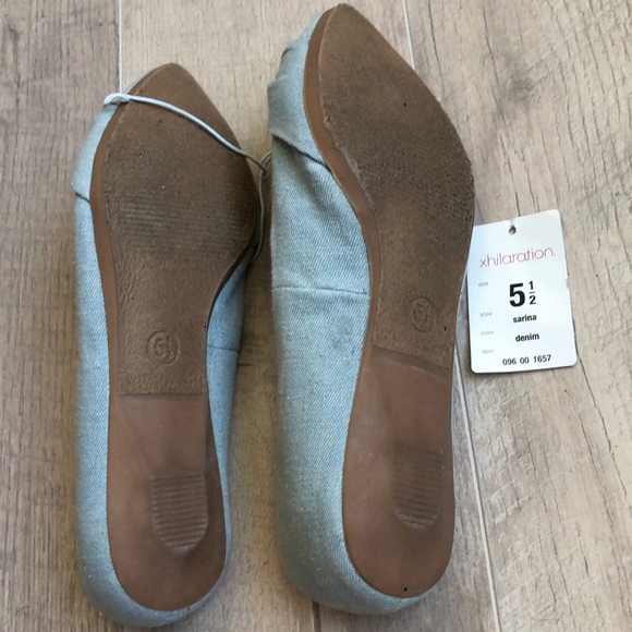 NWT Xhilaration 5.5 denim pointed toe flats - Picture 5 of 6